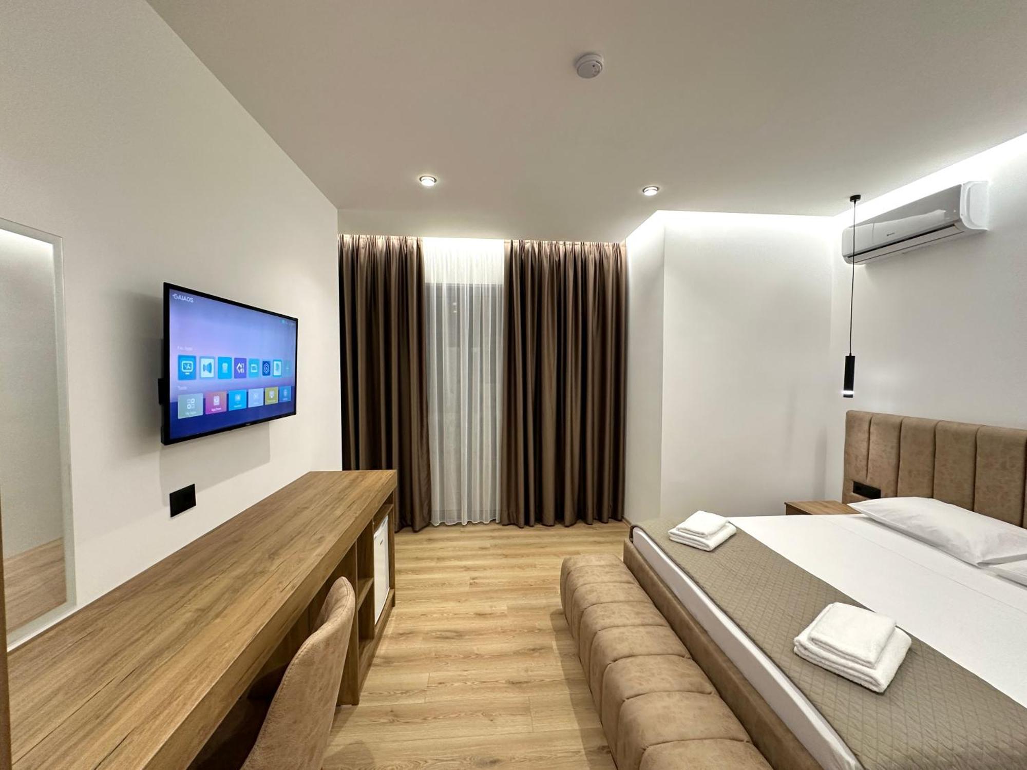 Keos Hotel Sarande Bagian luar foto