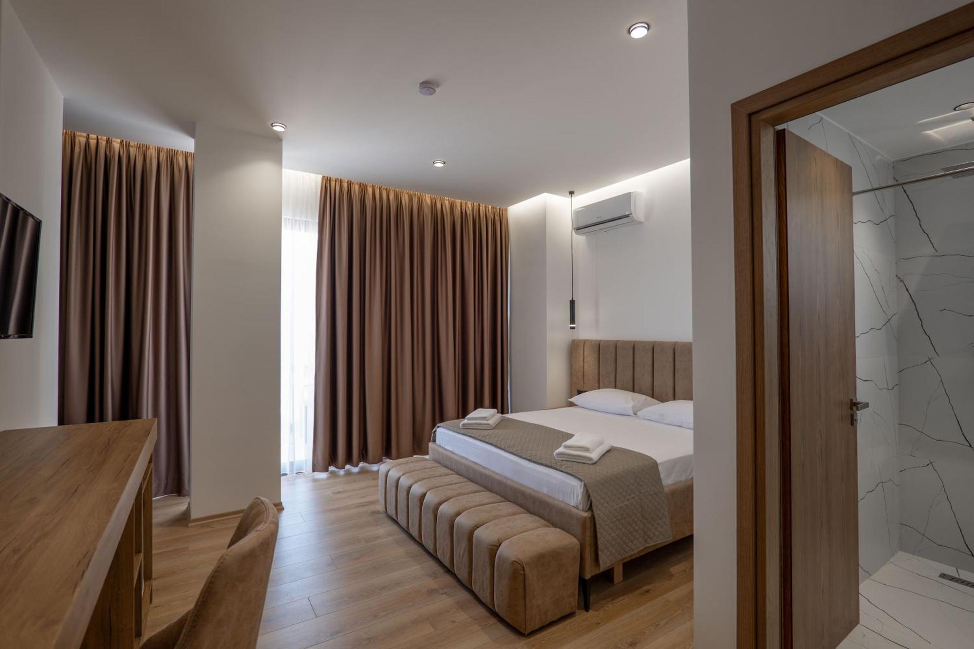 Keos Hotel Sarande Bagian luar foto