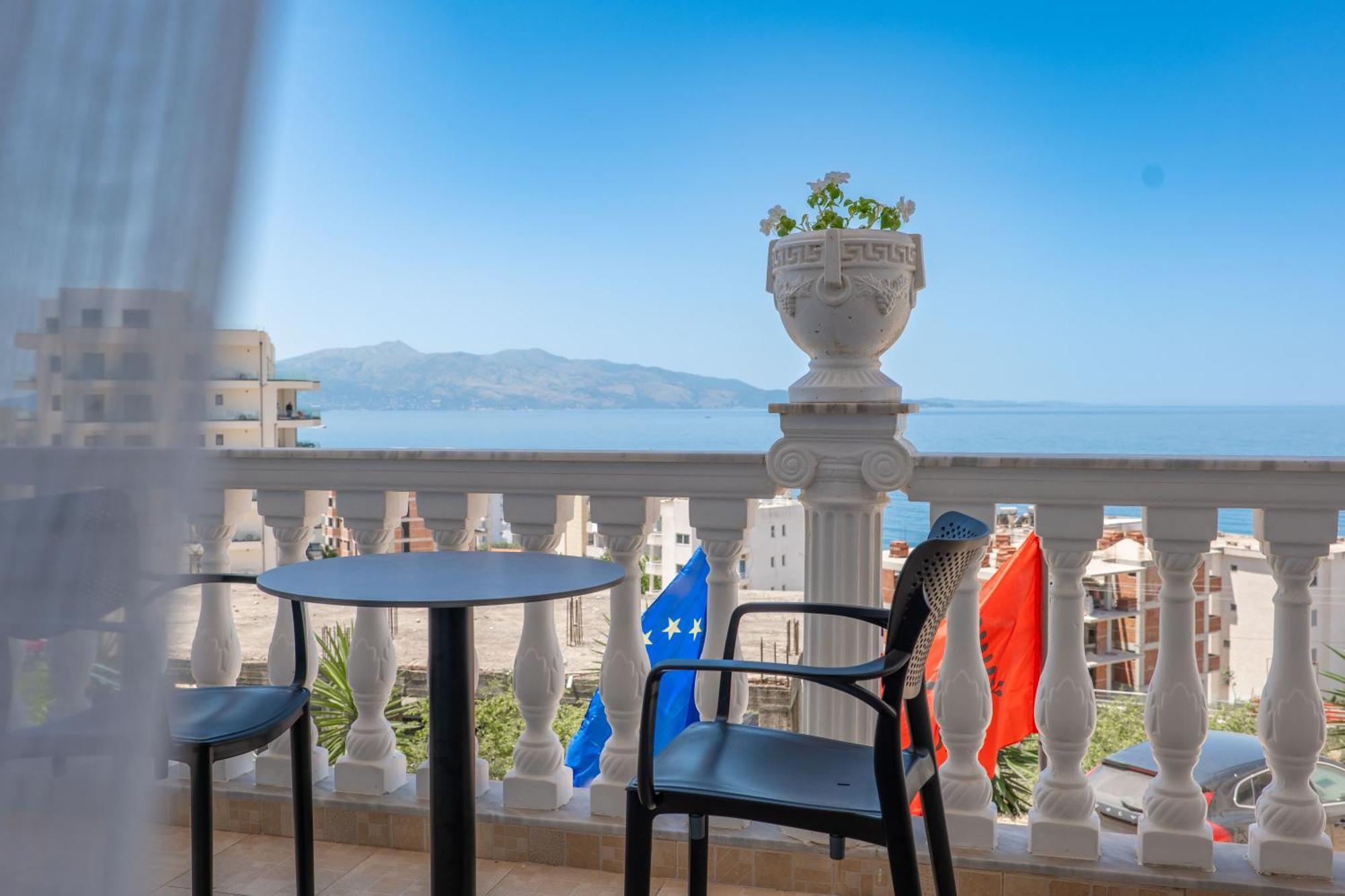 Keos Hotel Sarande Bagian luar foto
