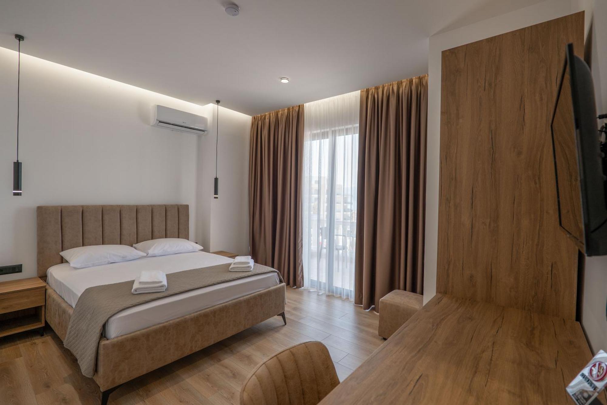 Keos Hotel Sarande Bagian luar foto