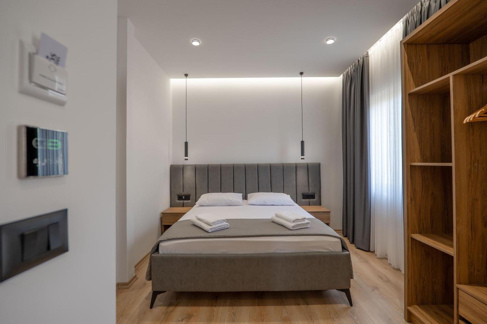 Keos Hotel Sarande Bagian luar foto