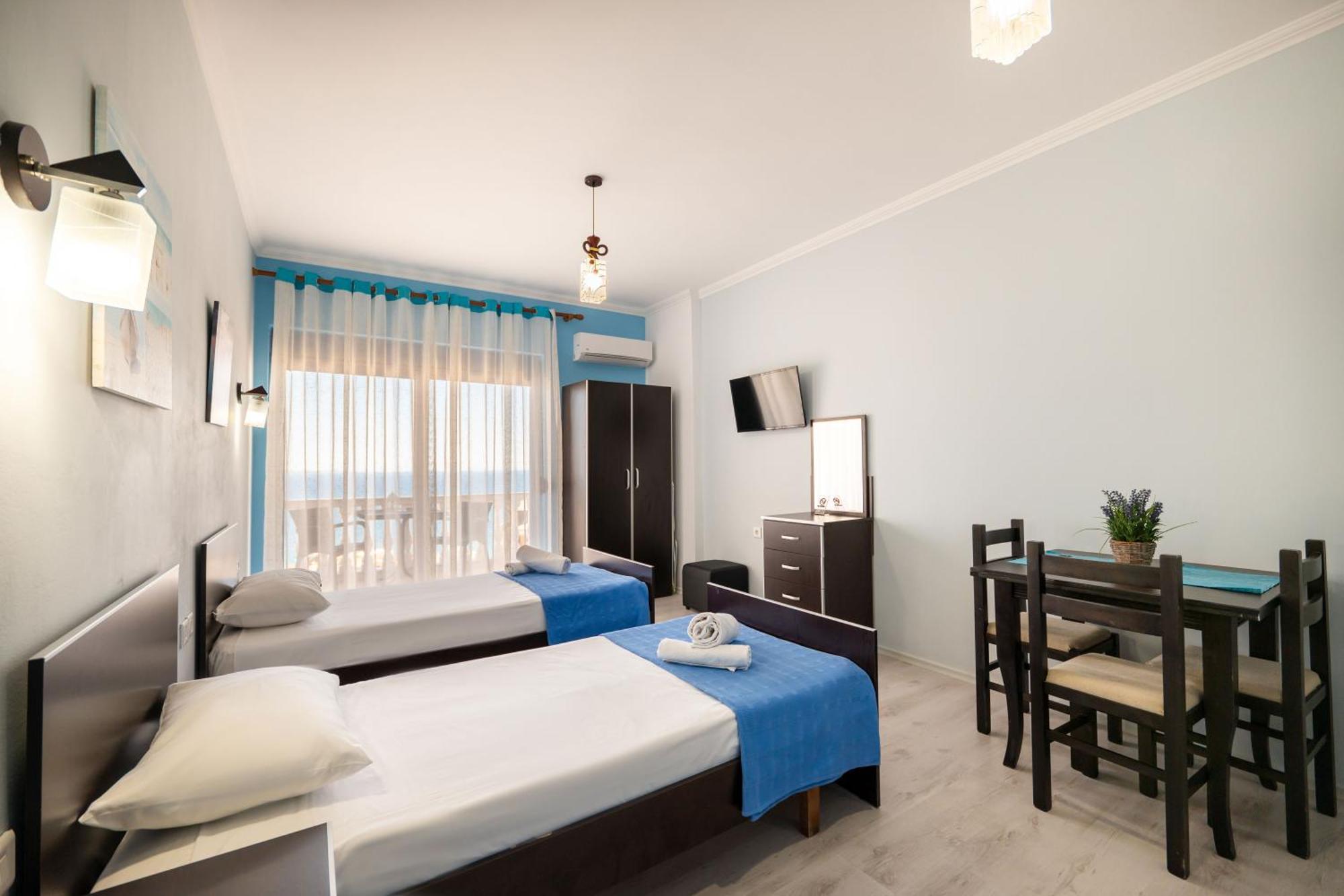 Keos Hotel Sarande Bagian luar foto