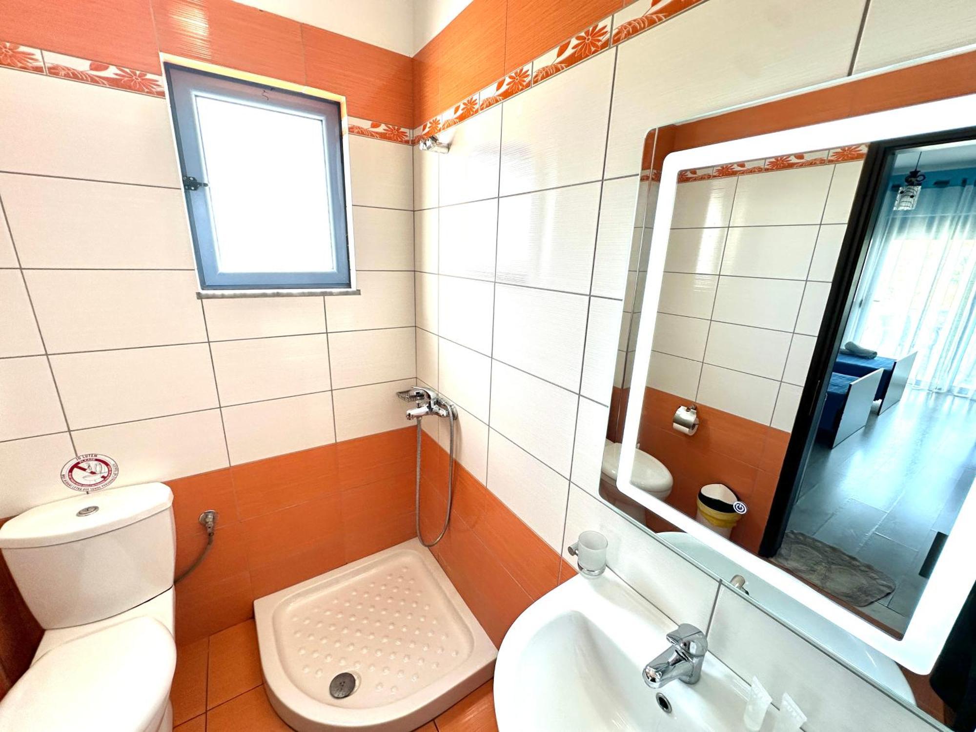 Keos Hotel Sarande Bagian luar foto