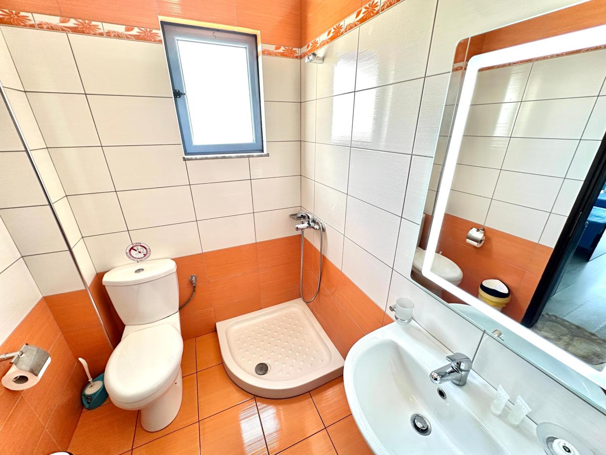 Keos Hotel Sarande Bagian luar foto