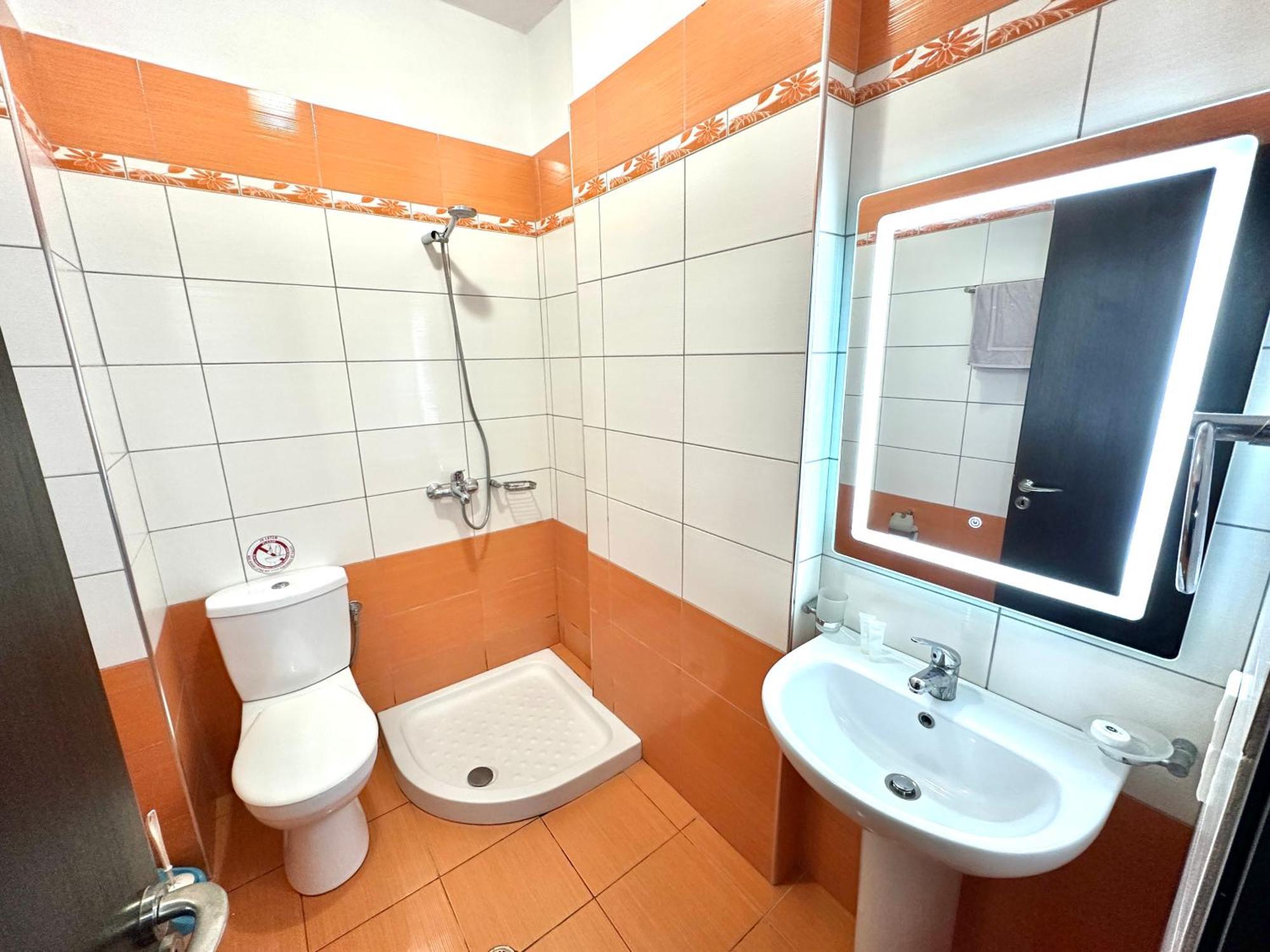 Keos Hotel Sarande Bagian luar foto
